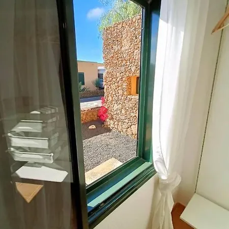 En Capellania Con Piscina Privada * Κοραλέχο