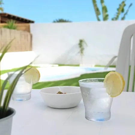 En Capellania Con Piscina Privada Feriehus