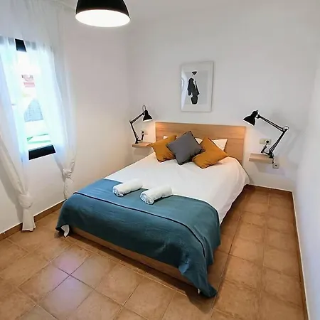 En Capellania Con Piscina Privada Feriehus